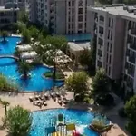 Apartment студио каскадас м5